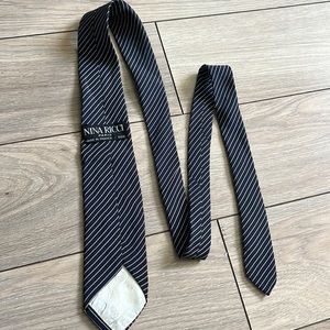 Nina Ricci vintage Silk Tie